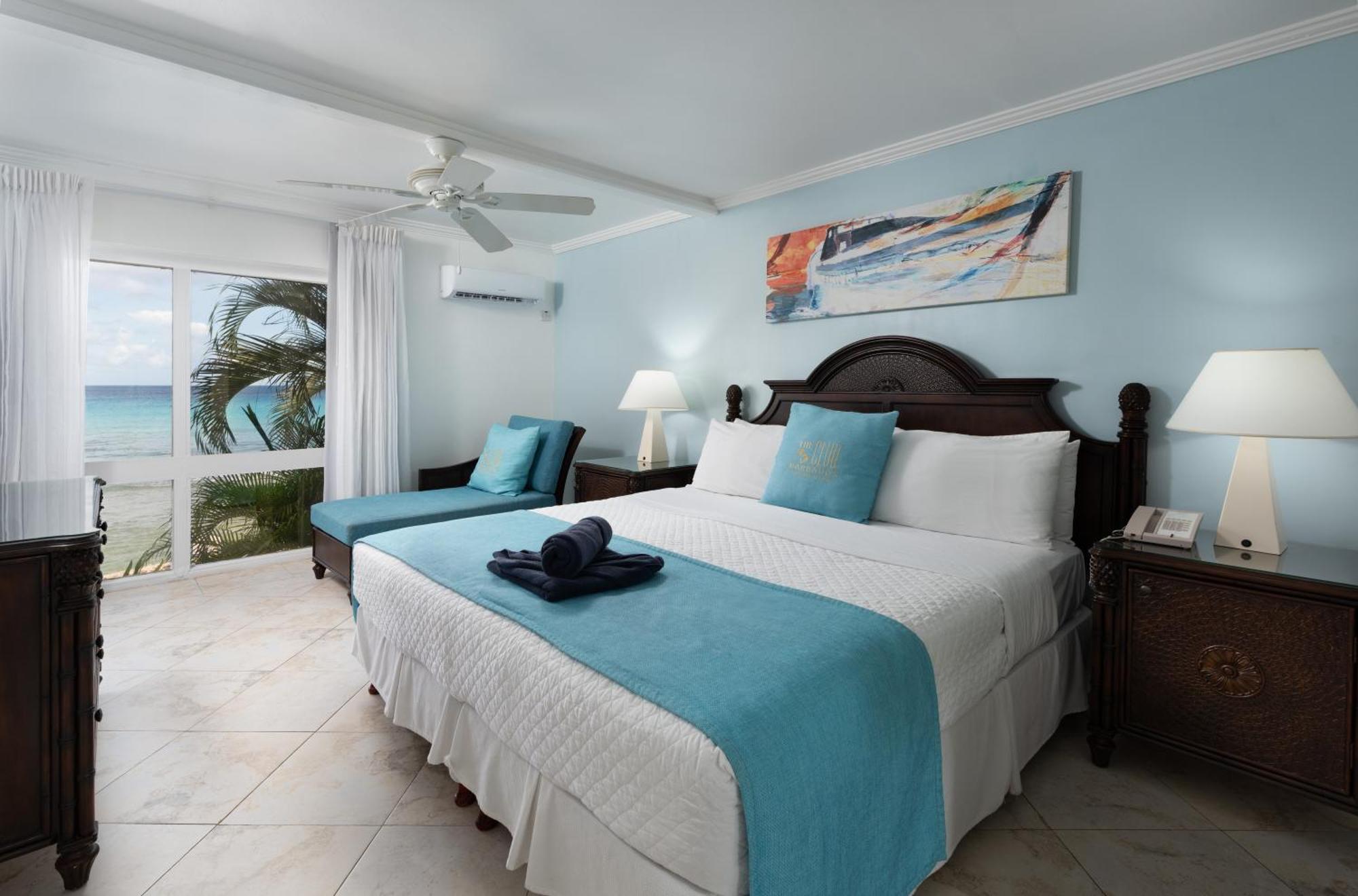One-Bedroom Ocean Front Suite