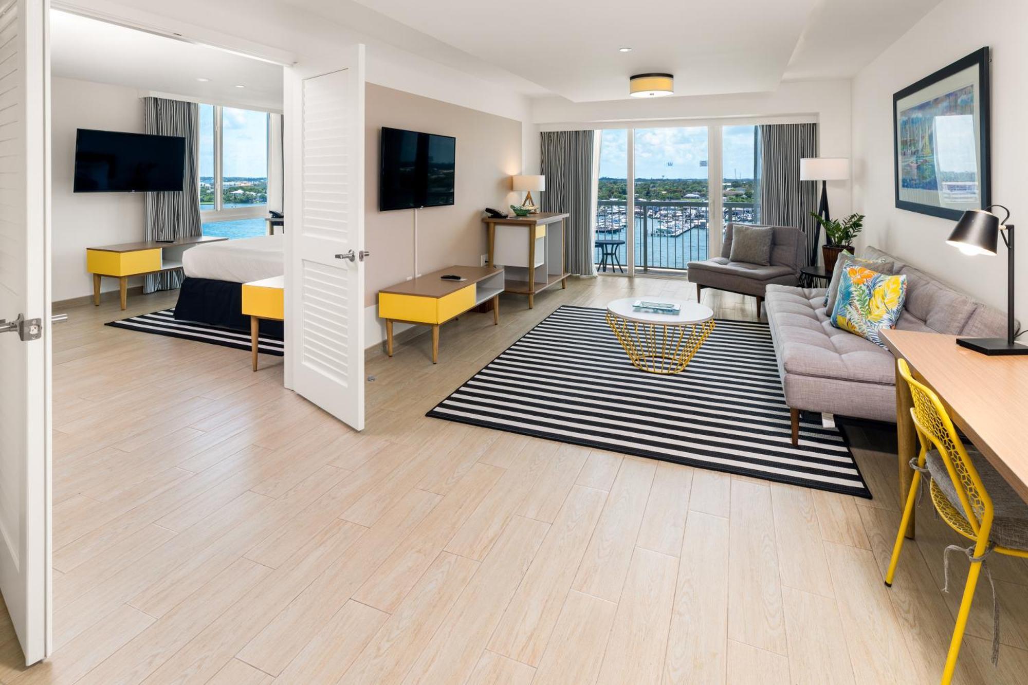 One Bedroom Harbour Front Suite King