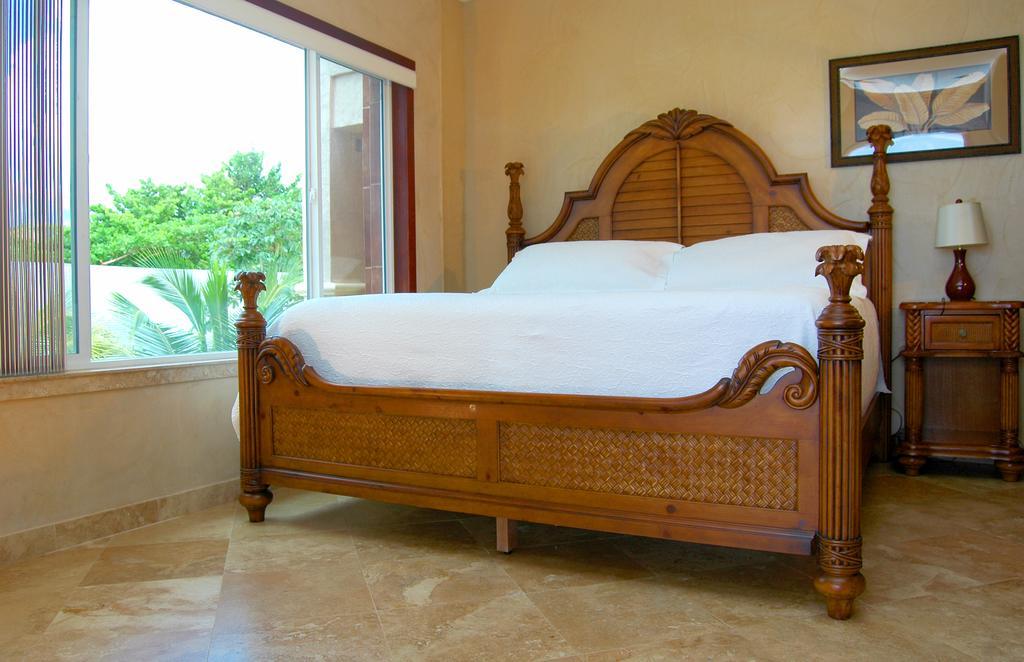 One-Bedroom Villa with Garden View