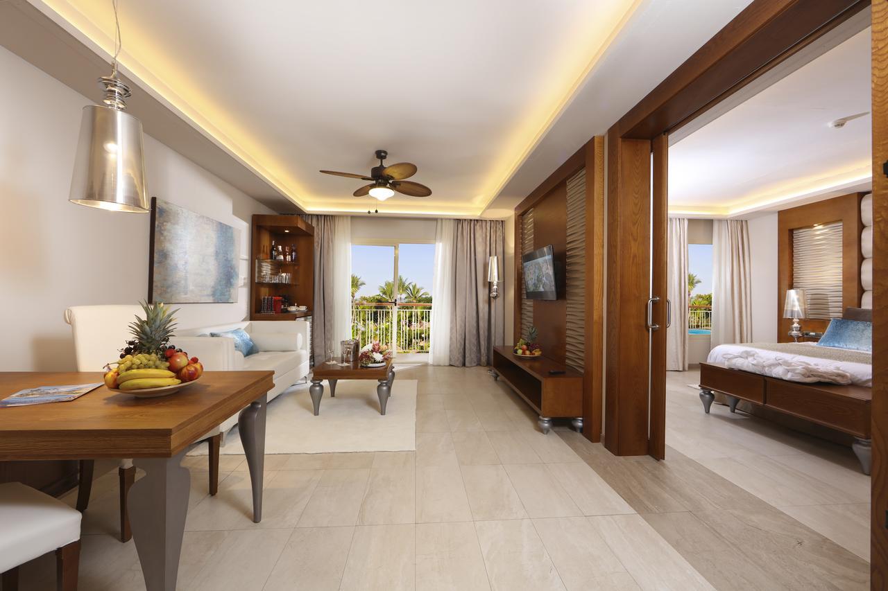 Mirage Club One-Bedroom Suite (Adults only, 18+) - Free WiFi,535677705:JPEG