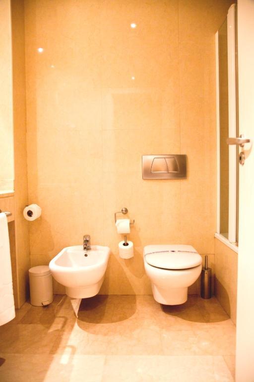 Triple Room with Pool View (3 Adults)