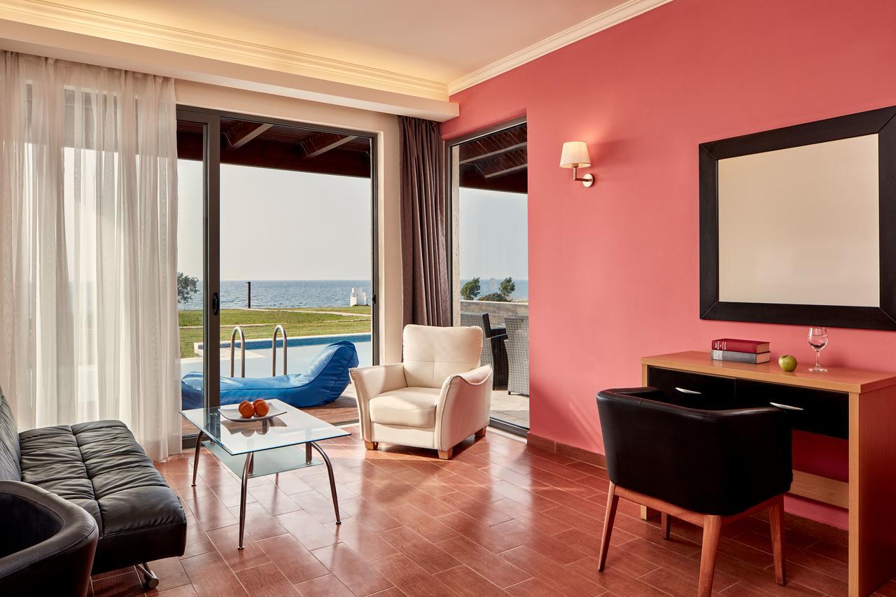 Junior Suite Private Pool