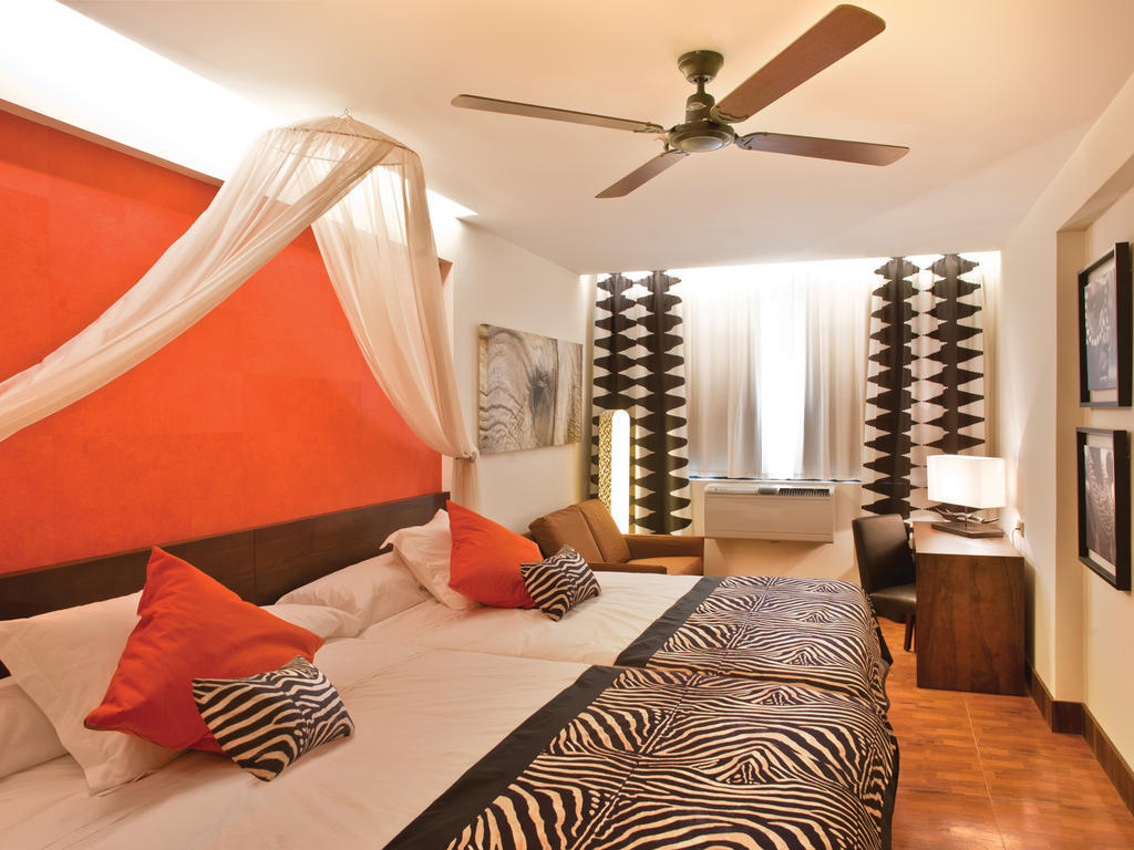 Double Room with Partial Sea View (2 Adults + 2 Children)