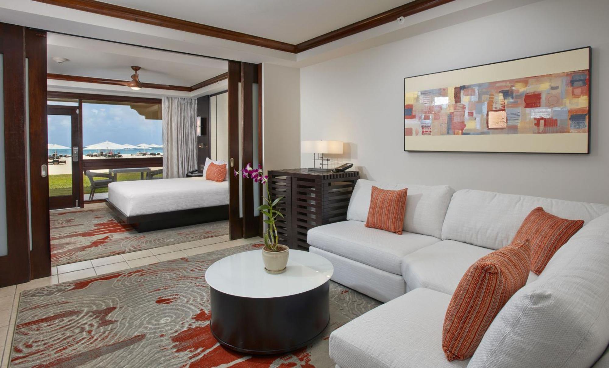 Tara Suite Oceanfront King Bed