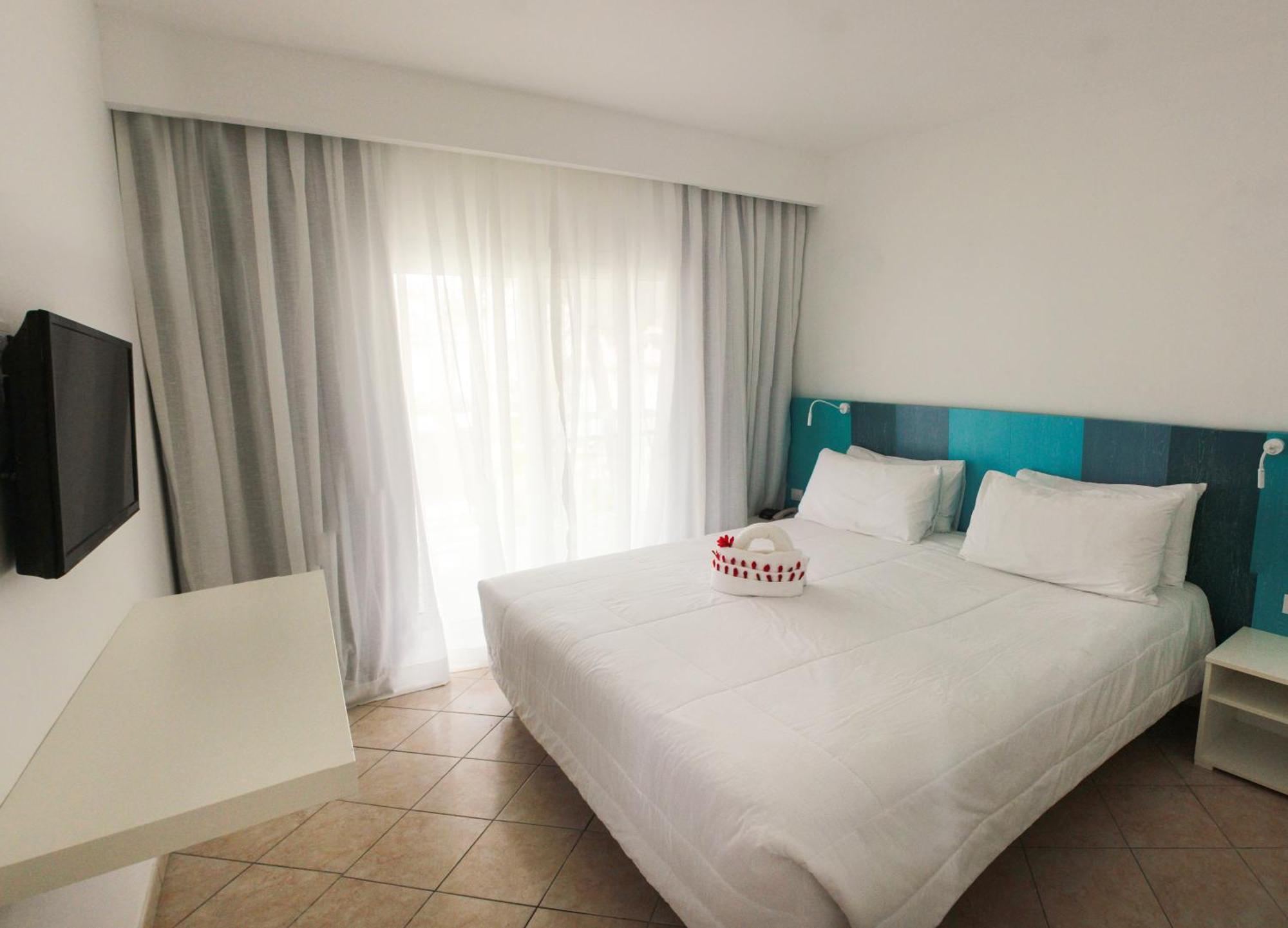 Zimmer All Together mit Kingsize-Bett, Nichtraucher