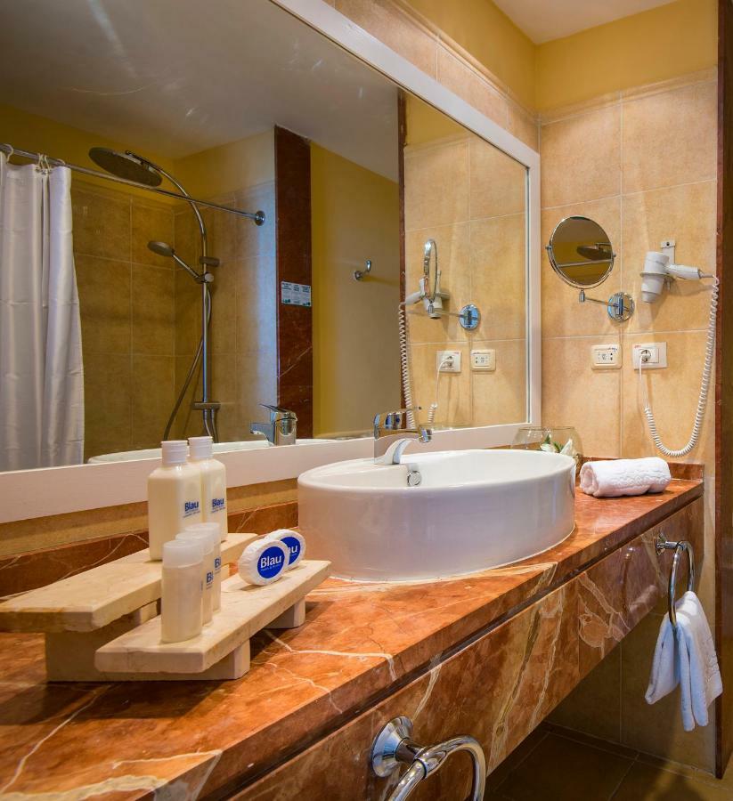 Superior Double Room (2 Adults)
