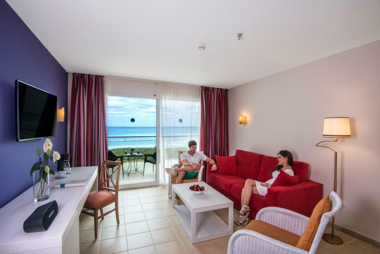 Suite Select (3 Adults)