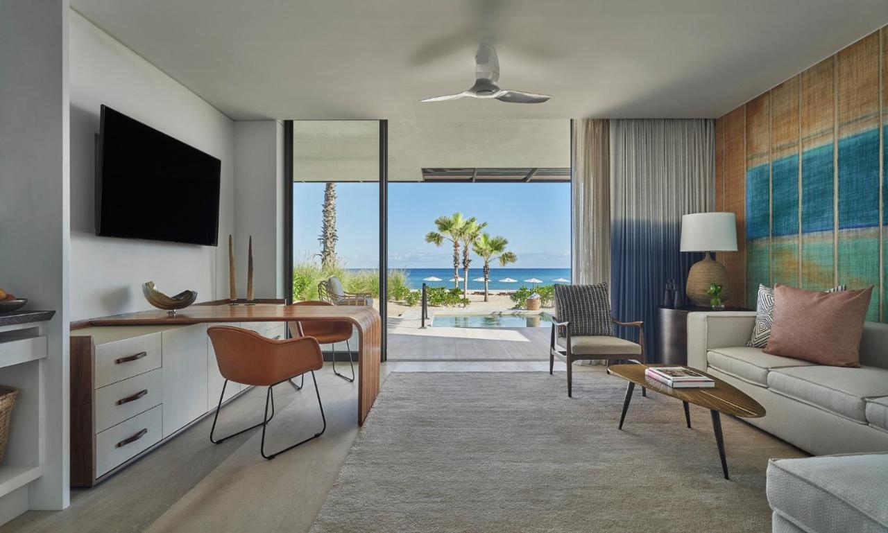 Ocean Front Pool Suite
