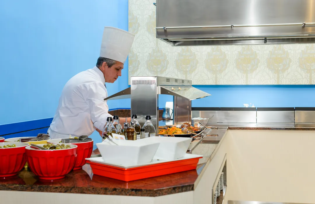 Hotel Monarque Torreblanca-1