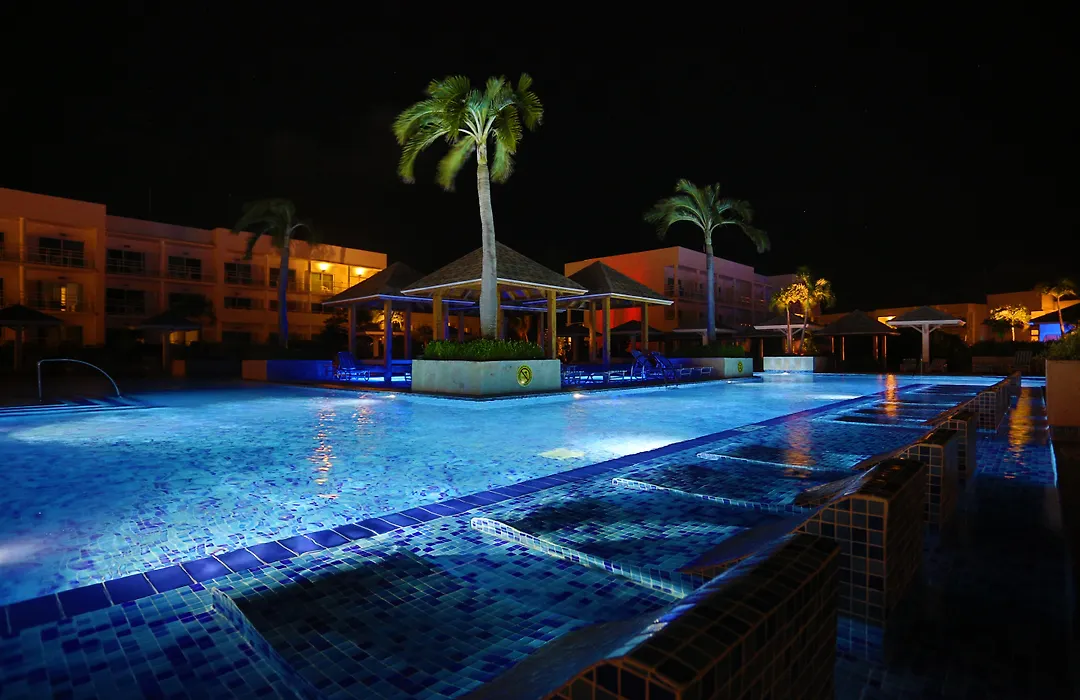 Valentin Perla Blanca (Adults Only)-1