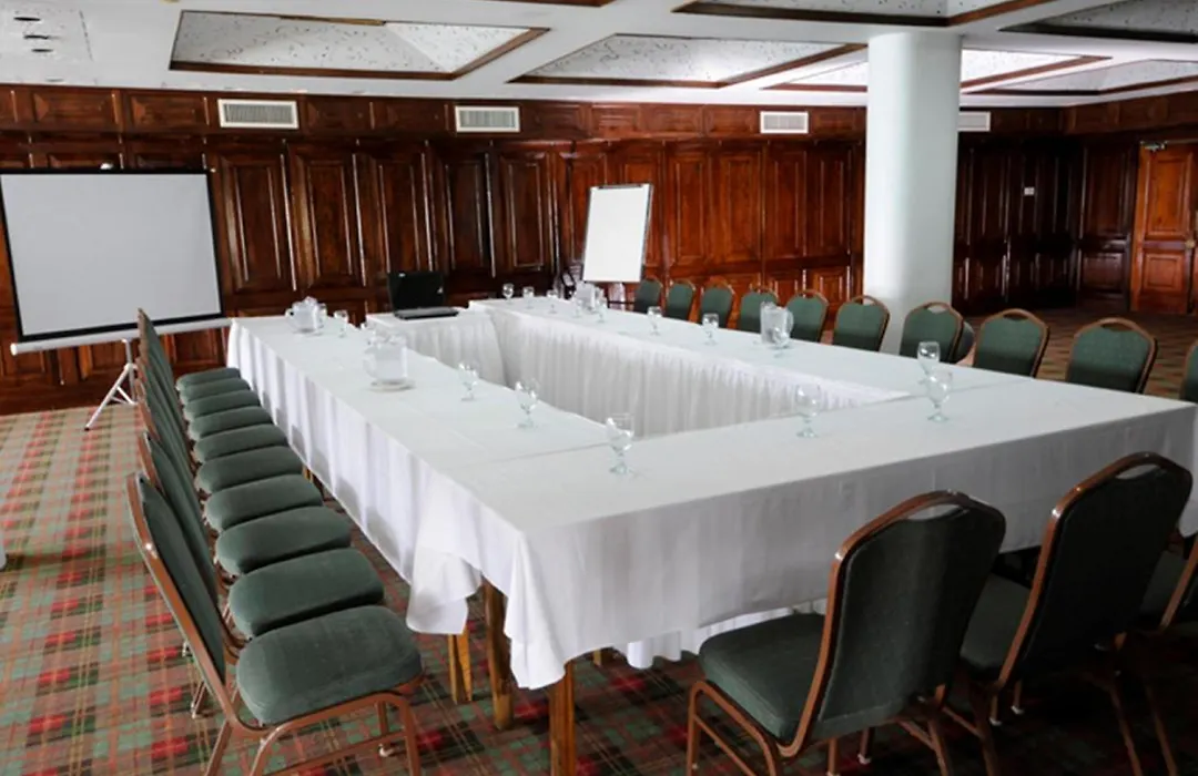 Shaw Park Beach Hotel & Spa-1
