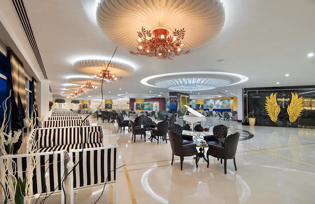 Granada Luxury Beach-1