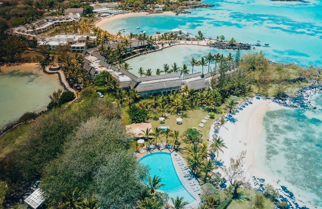 Lux* Grand Gaube Resort & Villas-1
