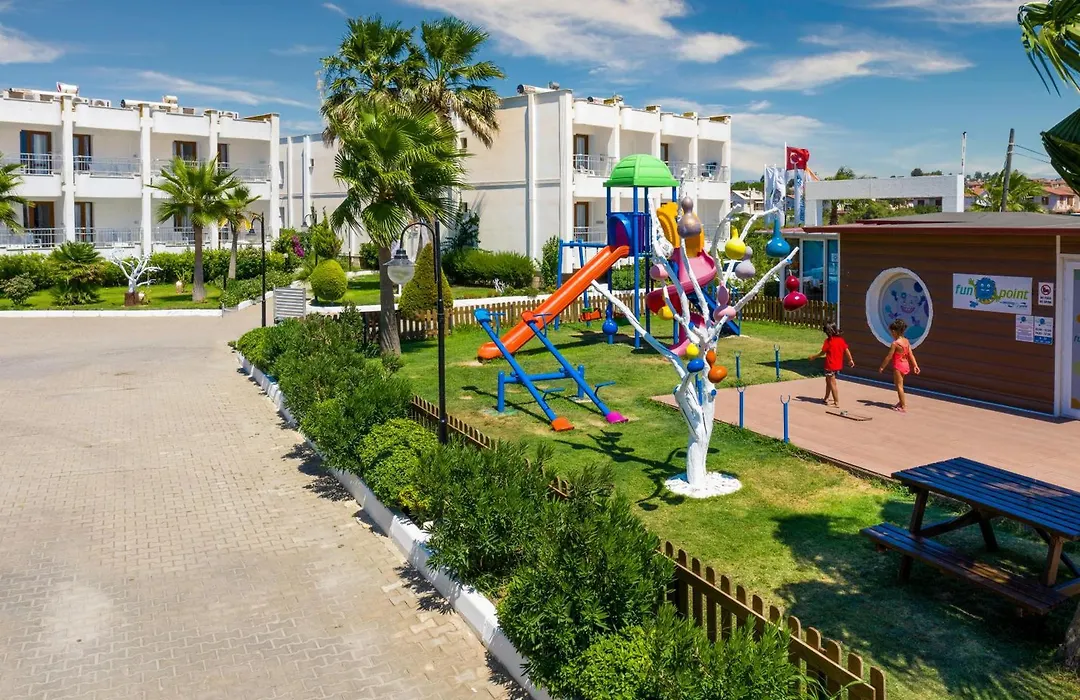Labranda Lebedos Princess-1