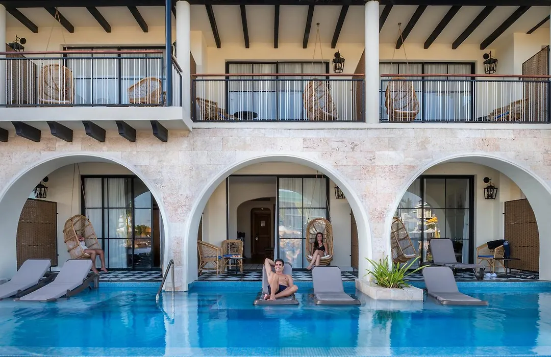 Ocean El Faro Resort (Adults Only)-1