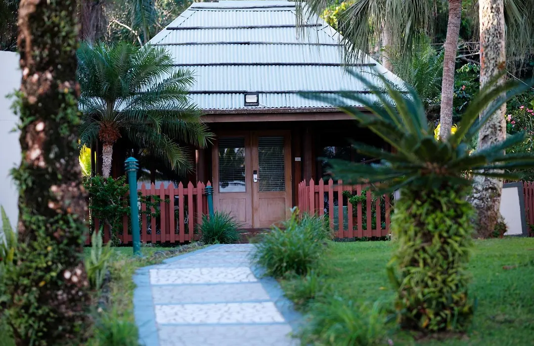Fiji Hideaway Resort & Spa-1