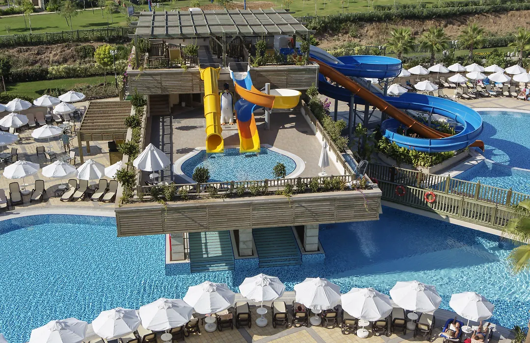 Crystal Palace Luxury Resort & Spa-1
