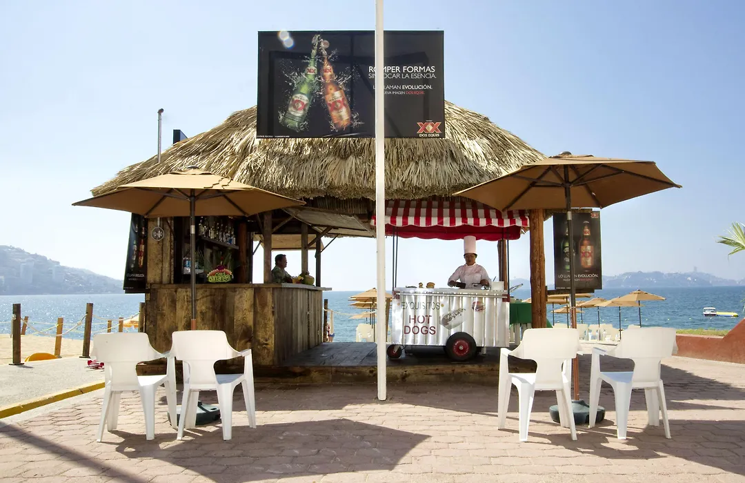 Real Bananas All Inclusive-1
