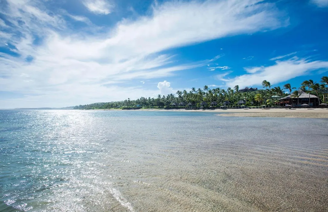 Outrigger Fiji Beach Resort-1