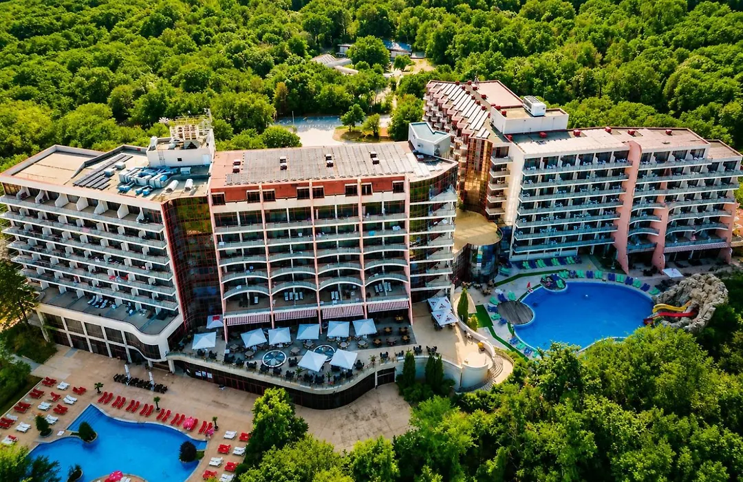 Apollo Resort & Concept-1