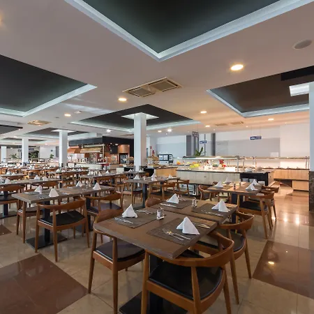 Sandos Benidorm Suites (Adults Only)-3
