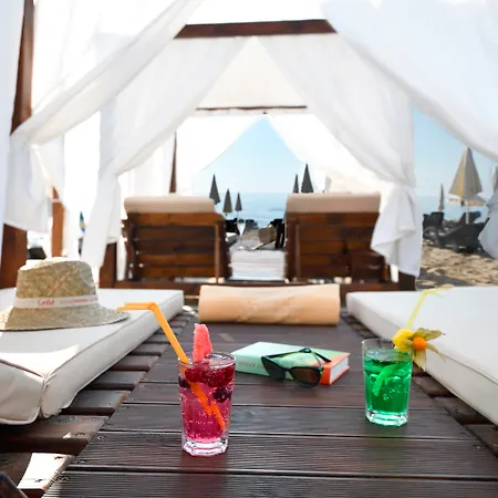 Grifid Metropol Hotel (Adults Only)-3