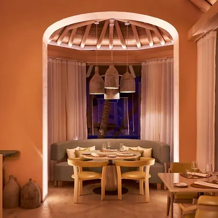 Lux* Belle Mare Resort & Villas-2
