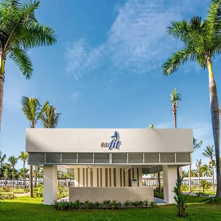 Riu Vallarta-3