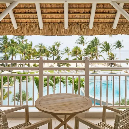 Lux* Belle Mare Resort & Villas-3