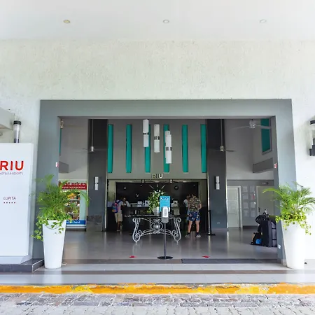 Hotel Riu Lupita-2