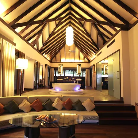 Coco Bodu Hithi - Stay 4 Nights Or More And Enjoy 30 Percent Off Shared Roundtrip Speedboat, Valid For Stays Until 31St August 2026-2