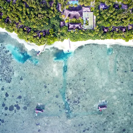 Medhufushi Island Resort-3