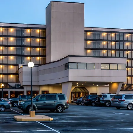 Crystal Coast Oceanfront Hotel-3