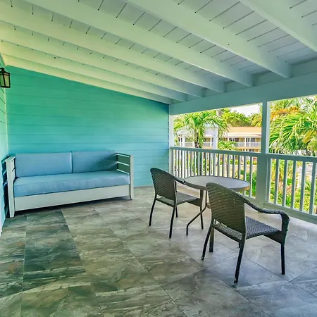 Pineapple Beach Club (Adults Only)-2
