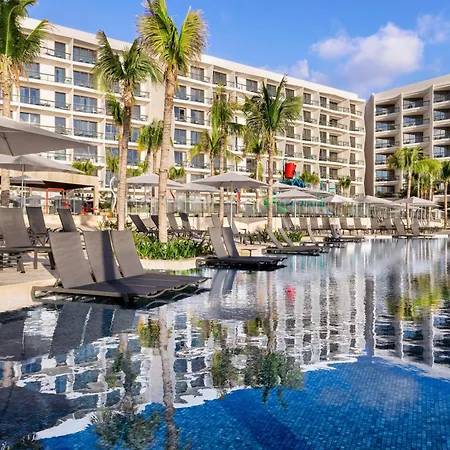 Hilton Cancun, An All-Inclusive Resort-3