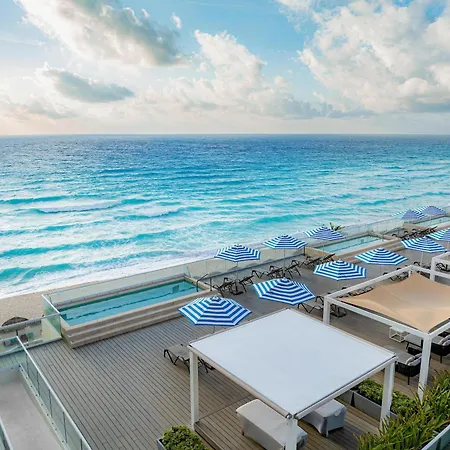 Hilton Cancun Mar Caribe All-Inclusive Resort-2