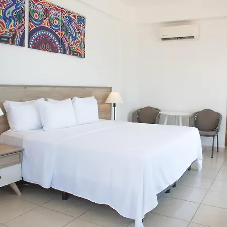 Decameron La Marina Guayabitos, Ramada All-Inclusive Resort-2