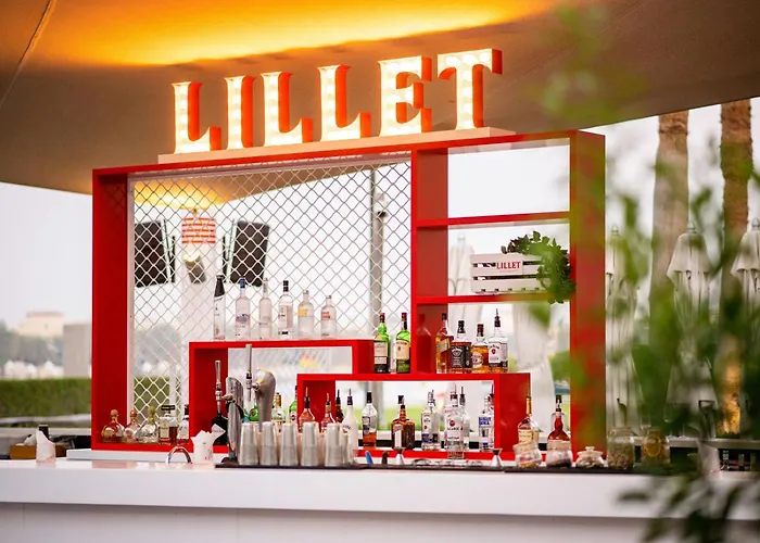 All Inclusive ResortsRitz-Carlton Abu Dhabi, Grand Canal