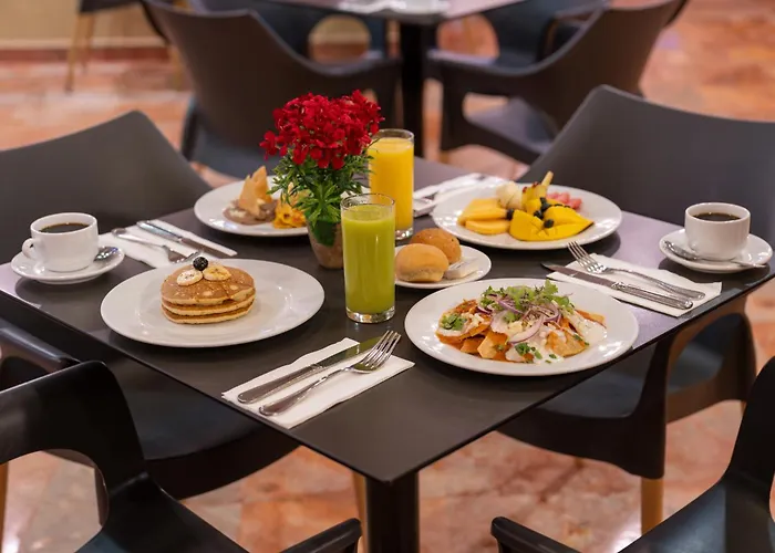 Oasis Palm Hotell Cancún