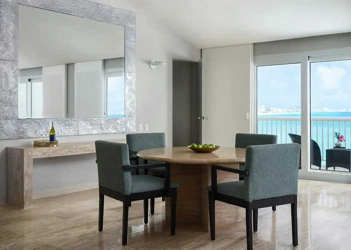 All-Inclusive Resorts in Cancún