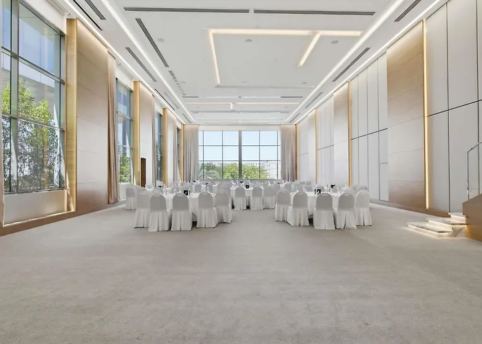 Fairmont Bab Al Bahr Hotel Abu Dhabi