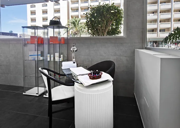Kn Aparthotel Columbus Playa de las Americas 