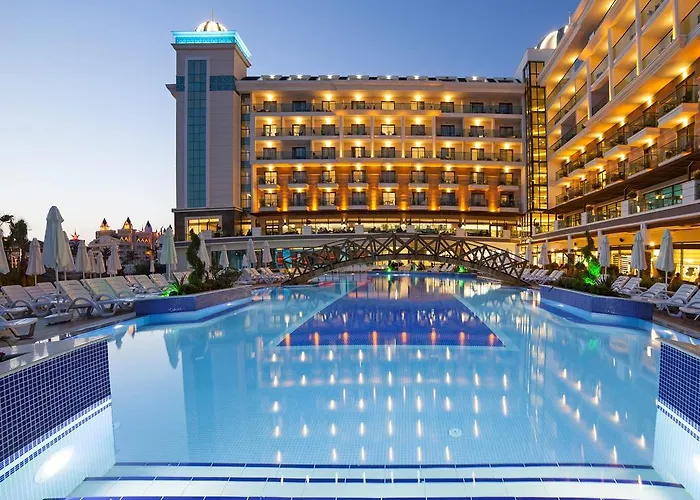 All Inclusive ResortsLuna Blanca Resort & Spa