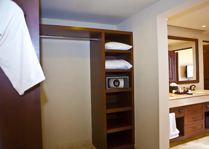 Pueblo Bonito Montecristo Luxury Villas Cabo San Lucas