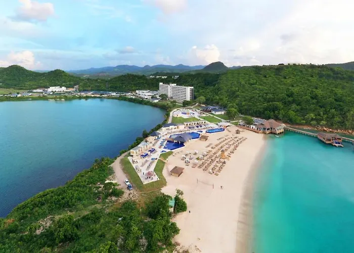 Royalton Antigua, An Autograph Collection All-Inclusive Resort Five Islands Village